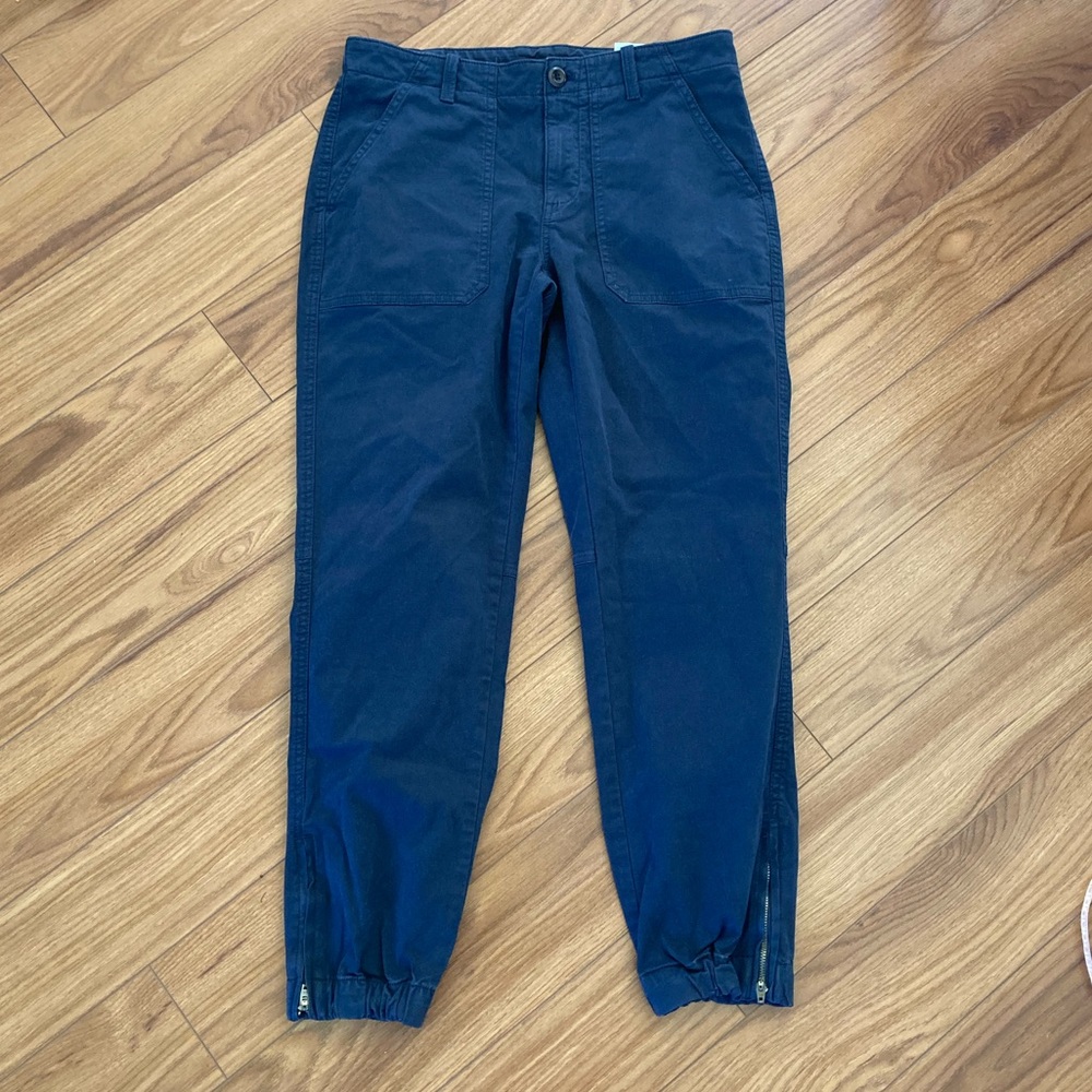 NEW Banana Republic Navy Blue Utility Pants Pockets Size 8